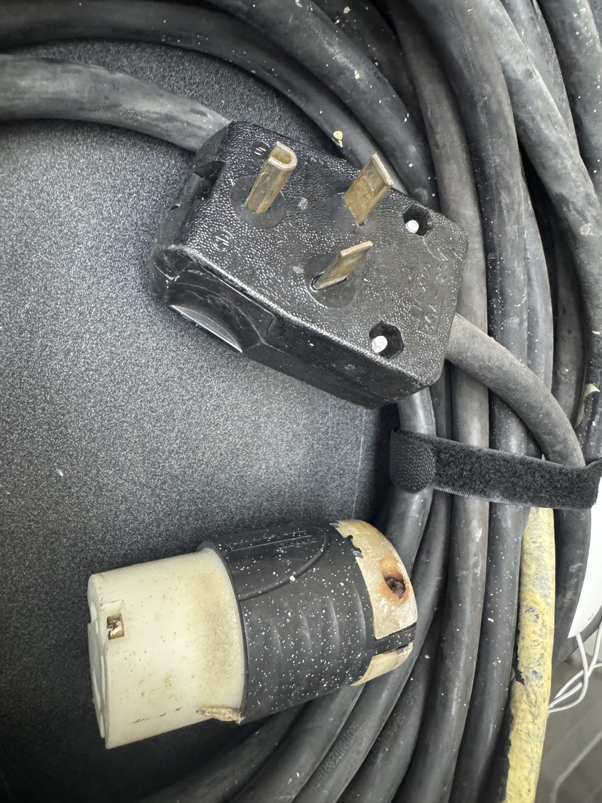 4-Prong Power Cord - Image 5